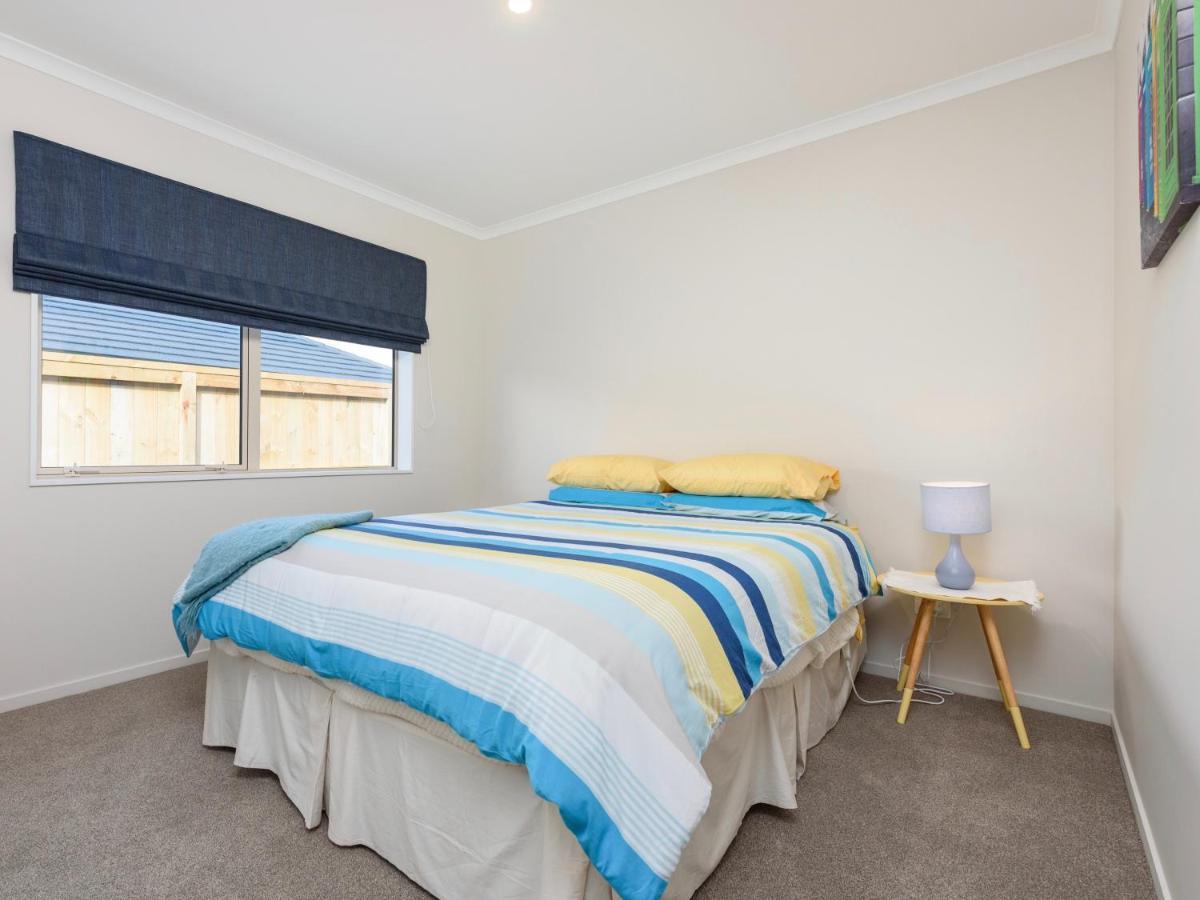 Modern Beach Break - Waihi Beach Holiday Home Экстерьер фото