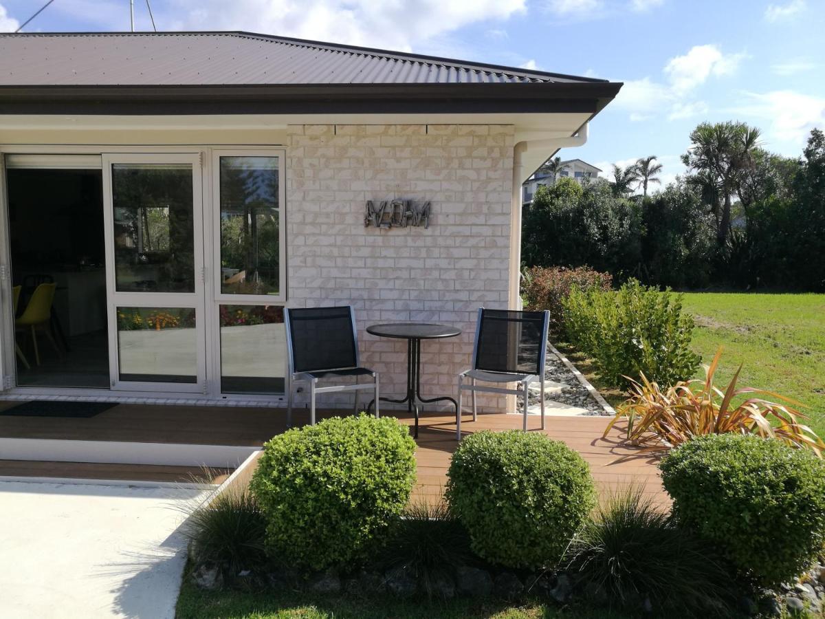 Modern Beach Break - Waihi Beach Holiday Home Экстерьер фото